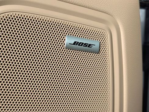 New 2026 Porsche Macan image 28