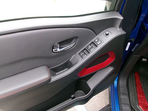 Used 2024 Nissan Frontier PRO-4X w/ Off-Road Protection Package image 14