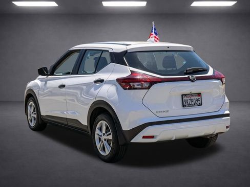 Used 2024 Nissan Kicks S FWD image 6