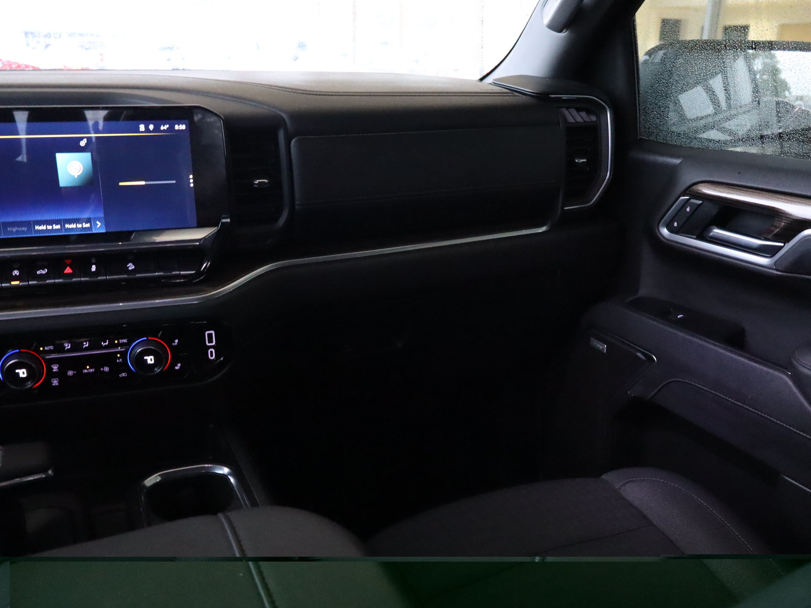 Used 2025 Chevrolet Silverado 1500 RST w/ Convenience Package II AWD/4WD image 14