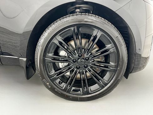 New 2026 Land Rover Range Rover SE image 31