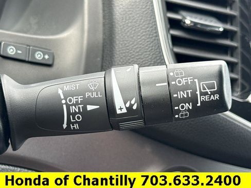 Used 2023 Honda Passport EX-L image 10