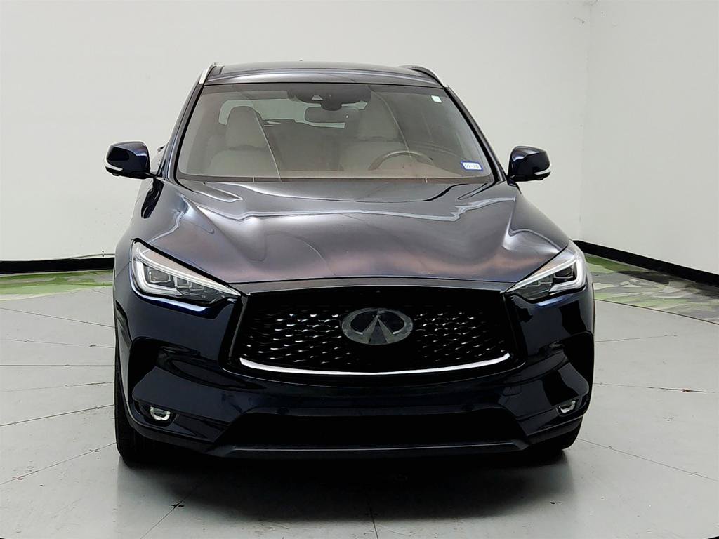 Used 2019 INFINITI QX50 Essential w/ Sensory Package FWD image 2