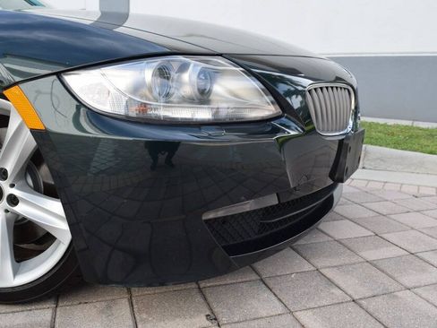Used 2008 BMW Z4 3.0si RWD image 17