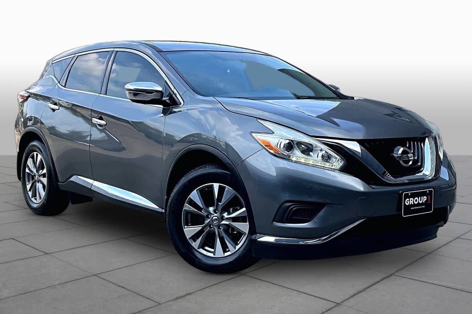 Used 2016 Nissan Murano S w/ Navigation Package AWD/4WD image 3