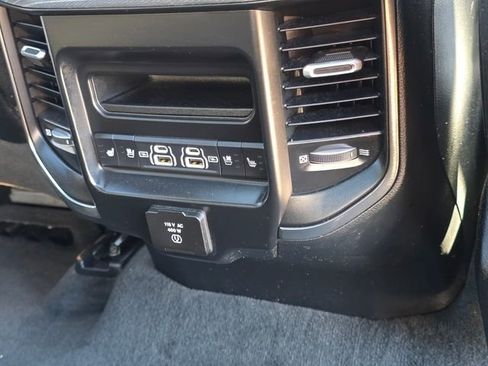 Used 2021 RAM 1500 Limited AWD/4WD image 40