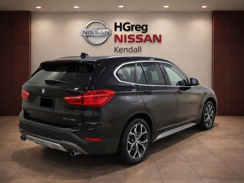 Used 2021 BMW X1 xDrive28i image 2