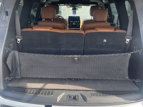 Used 2024 INFINITI QX80 Sensory AWD/4WD image 12