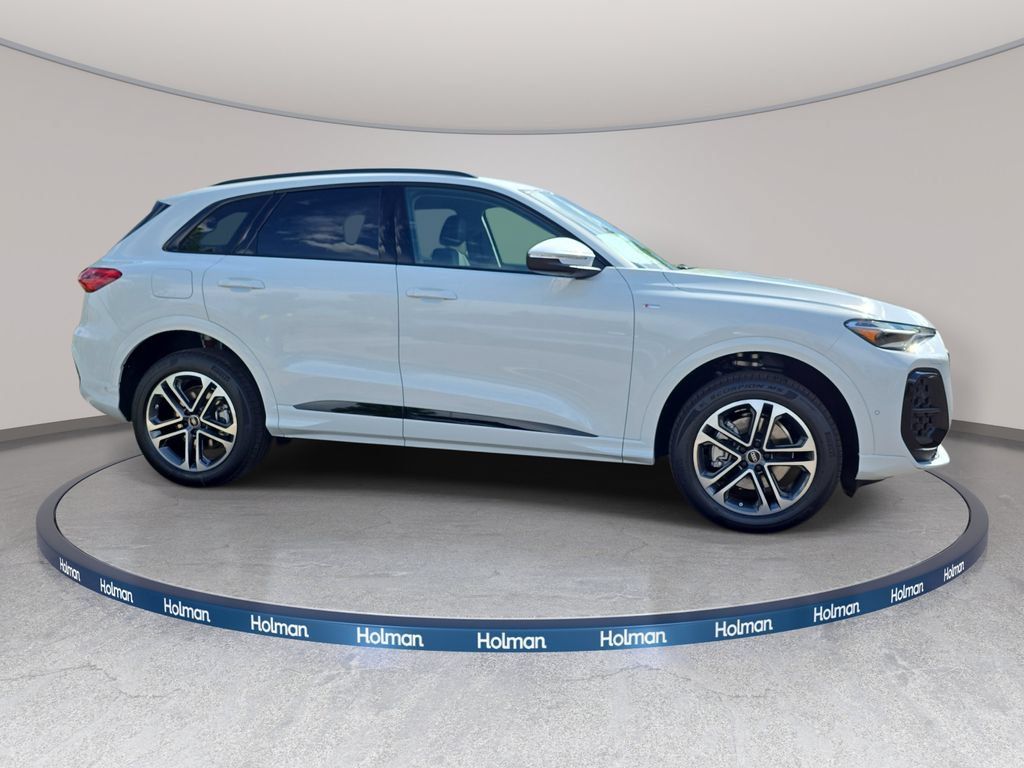 New 2026 Audi Q5 2.0T AWD/4WD image 4