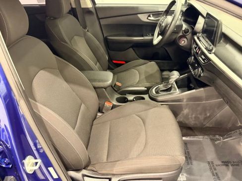 Used 2019 Kia Forte LXS image 23