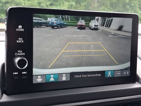 Certified 2023 Honda Pilot EX-L image 17