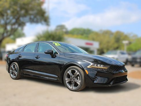 Certified 2021 Kia K5 EX image 3