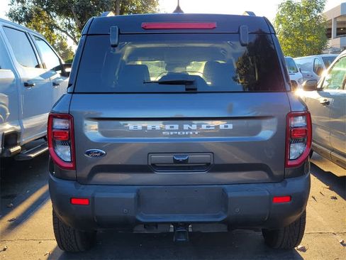 Used 2025 Ford Bronco Sport Badlands image 6