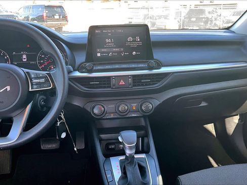 Certified 2023 Kia Forte LX image 6