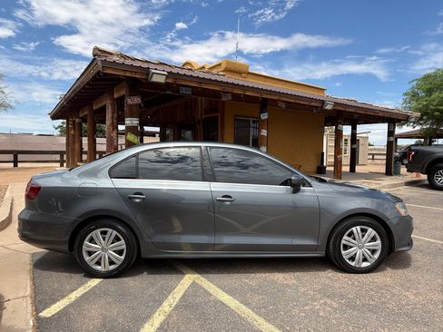 Used 2017 Volkswagen Jetta S FWD image 8