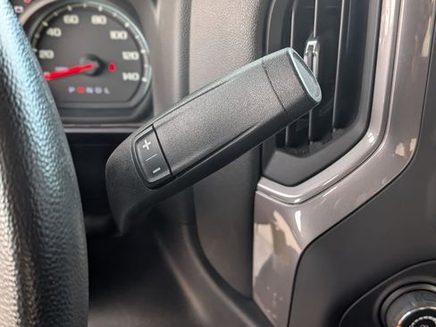 Certified 2022 Chevrolet Silverado 2500 W/T image 30