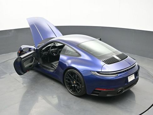 Certified 2024 Porsche 911 Carrera GTS RWD image 25