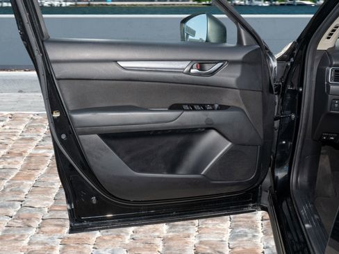 Used 2018 MAZDA CX-5 Sport image 10