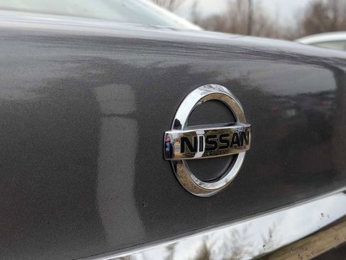 Used 2015 Nissan Sentra S image 12