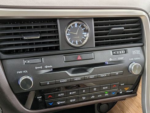 Used 2018 Lexus RX 350L Premium w/ Premium Package image 21