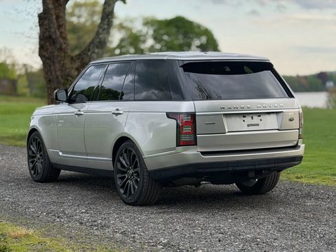 Used 2016 Land Rover Range Rover Supercharged AWD/4WD image 18