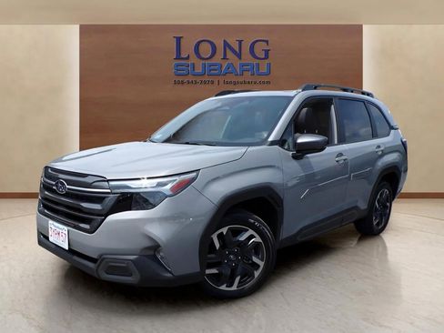 Certified 2025 Subaru Forester Limited image 1