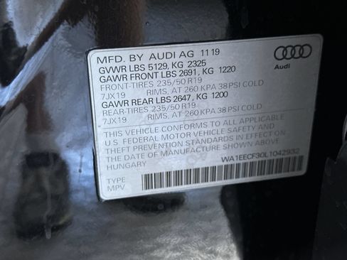 Used 2020 Audi Q3 2.0T Premium Plus w/ Premium Plus Package AWD/4WD image 13