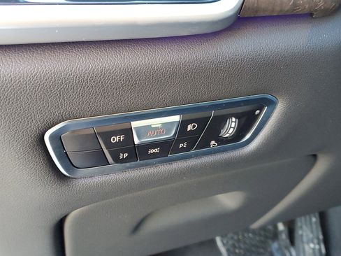 Certified 2023 BMW X5 xDrive40i w/ Premium Package image 11