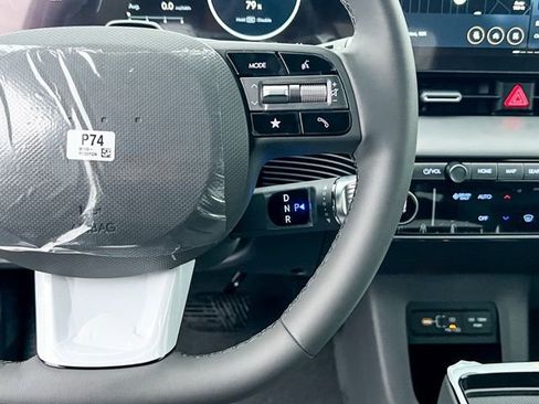 New 2026 Hyundai Ioniq 5 SE image 24