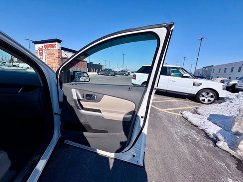 Used 2013 Ford Edge Limited image 39