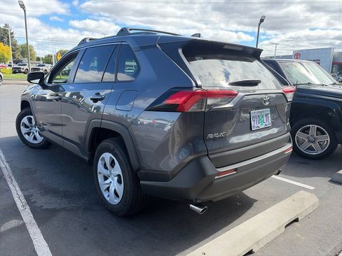 Used 2019 Toyota RAV4 LE w/ All Weather Liner Package AWD/4WD image 5