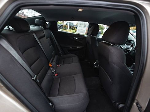 Used 2023 Chevrolet Malibu LT image 21