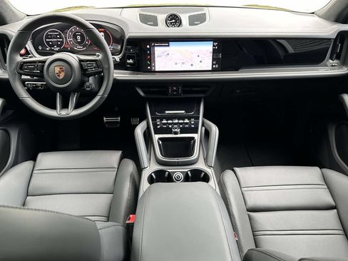 New 2026 Porsche Cayenne GTS AWD/4WD image 15