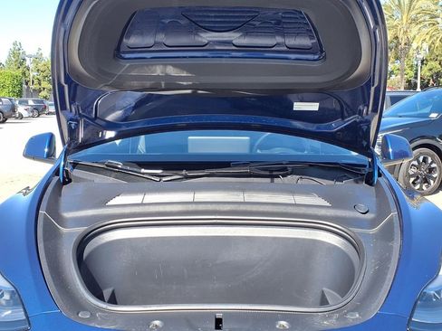 Used 2023 Tesla Model Y 2WD image 23