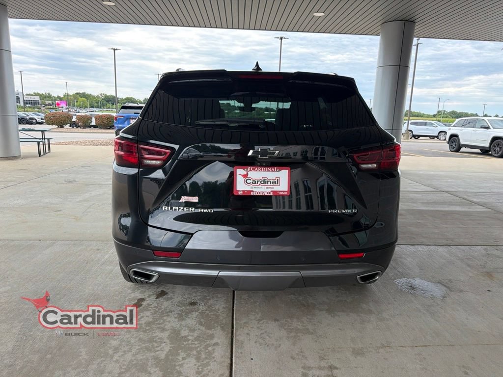 Used 2024 Chevrolet Blazer Premier w/ Driver Confidence II Package AWD/4WD image 6