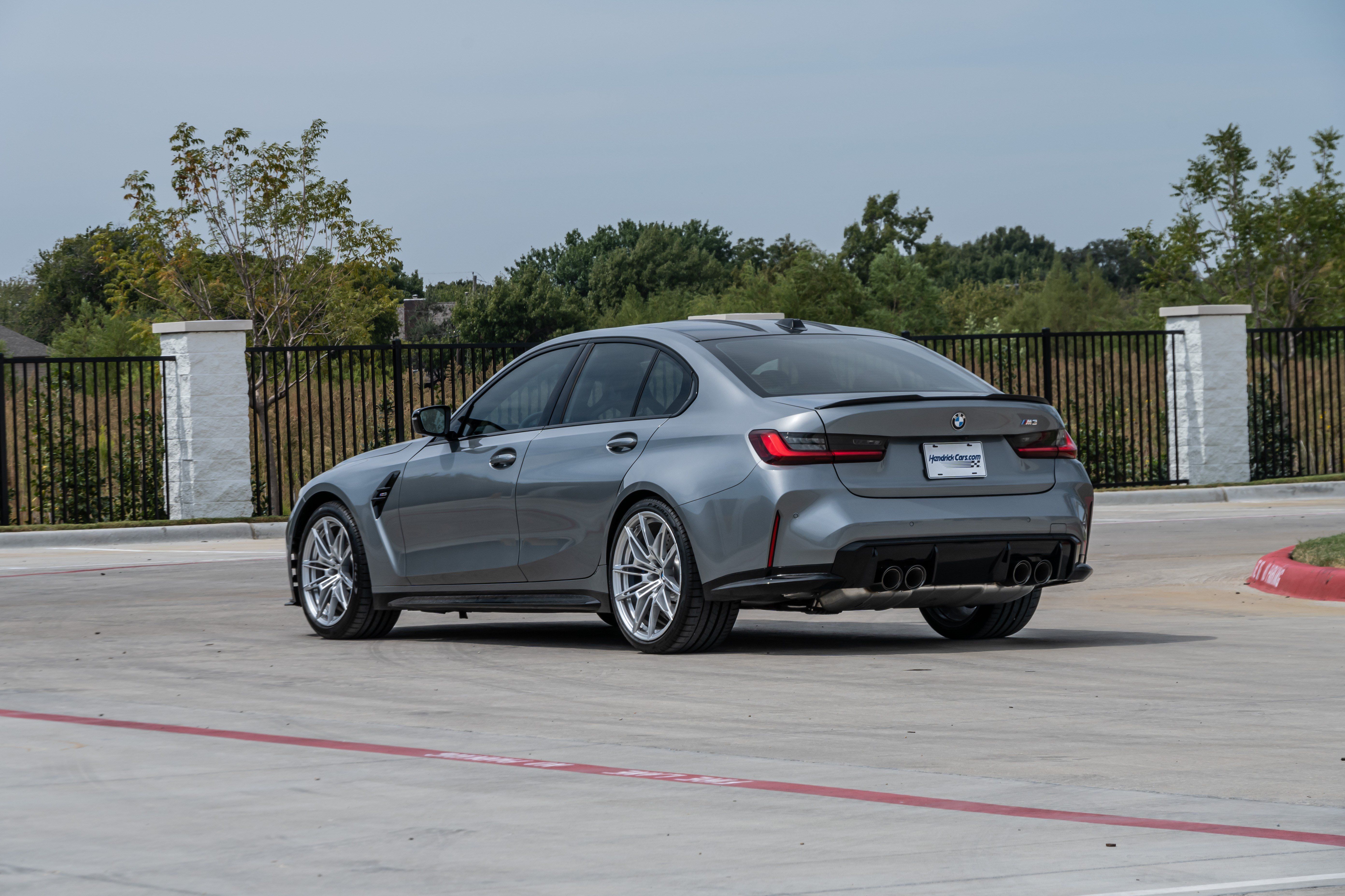 Used 2025 BMW M3 w/ Executive Package RWD image 6