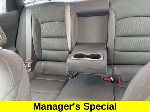 Used 2024 Chevrolet Malibu LT image 30