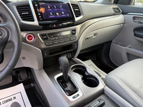 Used 2016 Honda Pilot EX-L image 19