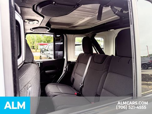 Used 2023 Jeep Wrangler Unlimited Sport AWD/4WD image 10