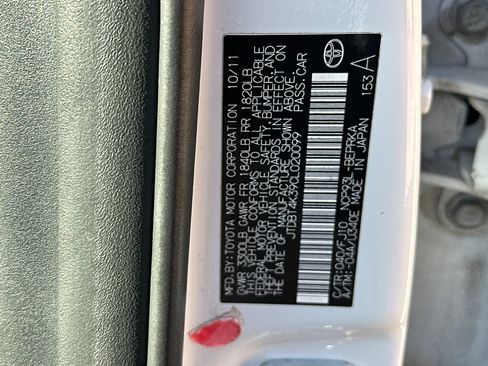 Used 2012 Toyota Yaris Sedan image 25