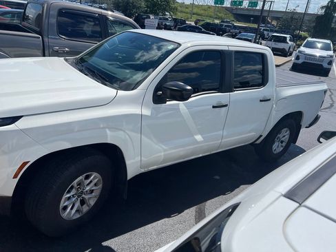Used 2025 Nissan Frontier S RWD image 4