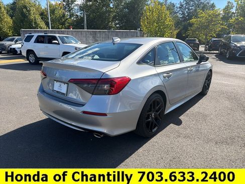Used 2024 Honda Civic Sport image 7