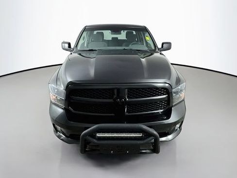 Used 2017 RAM 1500 Express w/ Black Ram 1500 Express Group AWD/4WD image 2