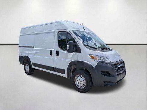 Used 2025 RAM ProMaster 1500 FWD image 2