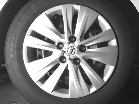 Used 2025 Nissan Sentra S image 15