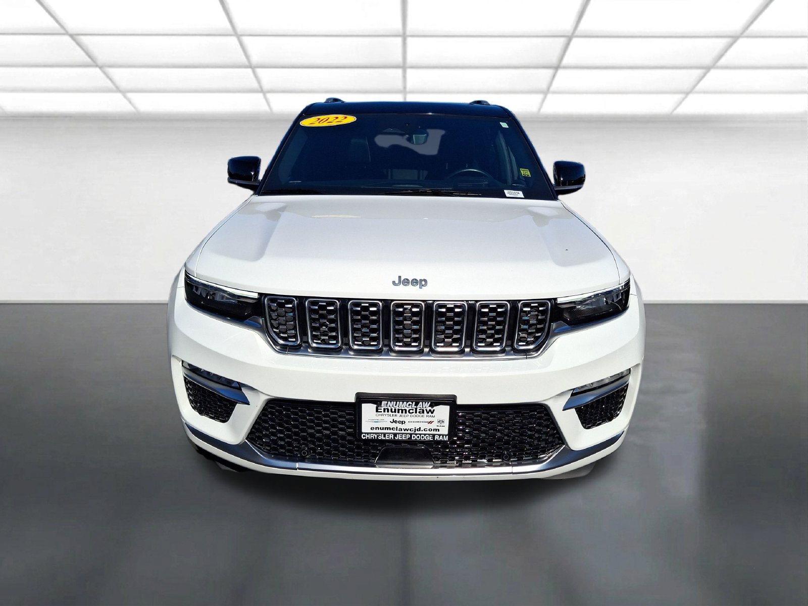 Used 2022 Jeep Grand Cherokee Summit w/ Advanced Protech Group IV AWD/4WD image 8