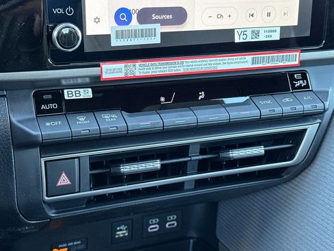 Certified 2026 Toyota Camry SE image 19