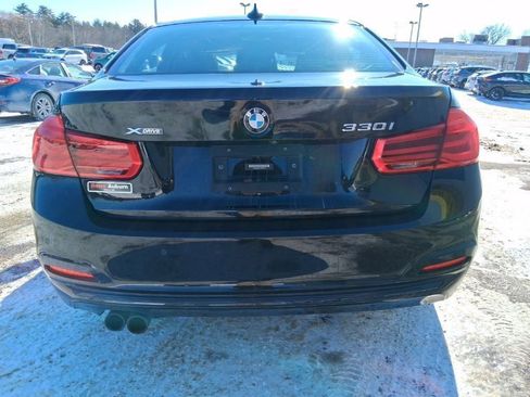 Used 2018 BMW 330i xDrive Sedan w/ Convenience Package image 6