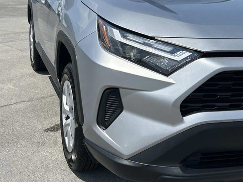 Used 2025 Toyota RAV4 LE AWD/4WD image 11