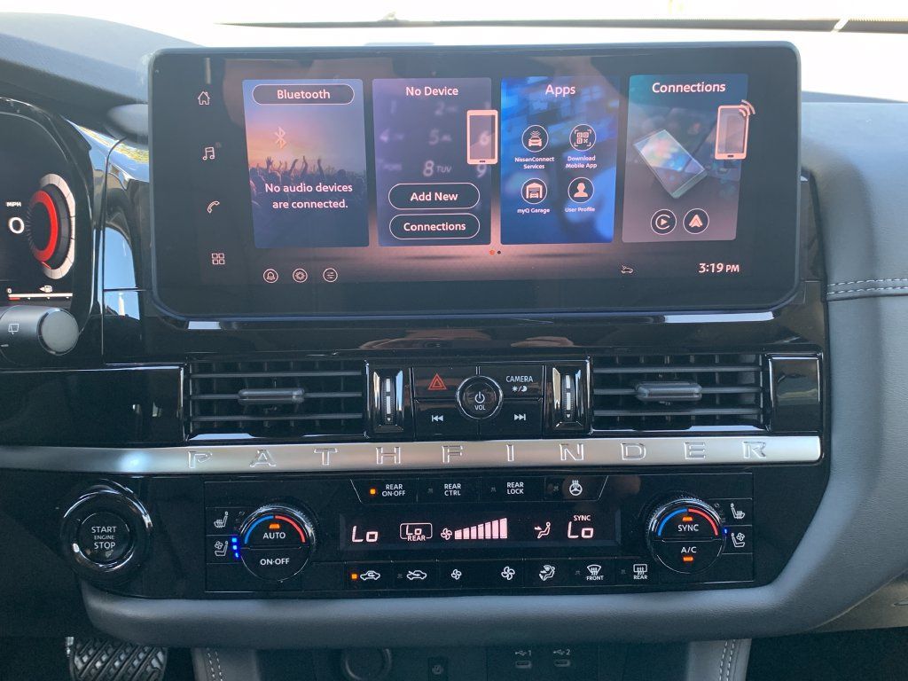 New 2026 Nissan Pathfinder Platinum FWD image 19
